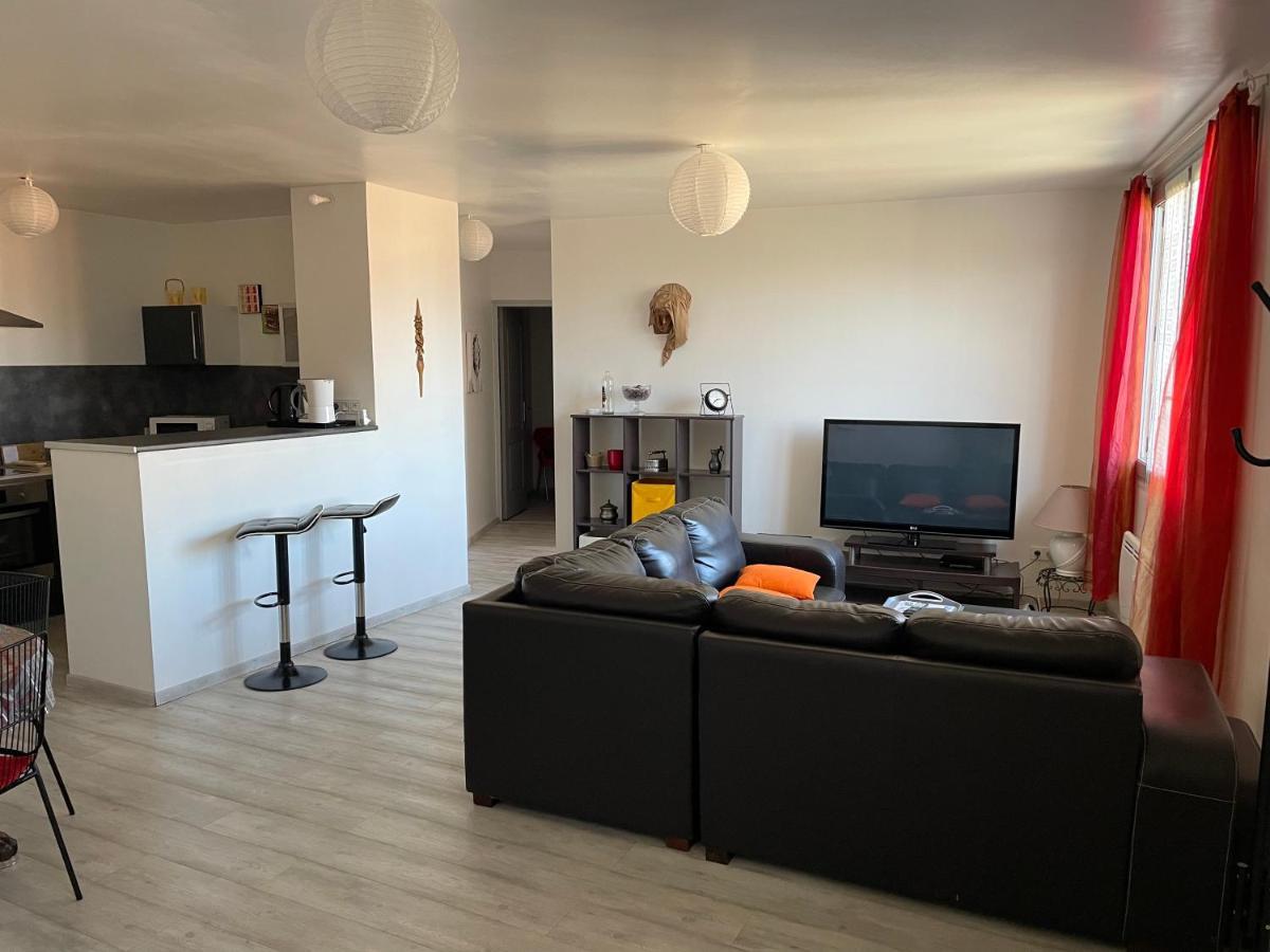 L'Escapade Apartment Catllar Ngoại thất bức ảnh
